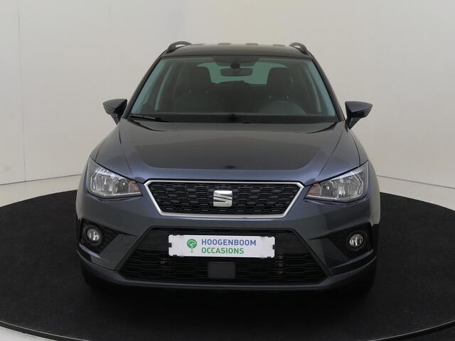 Seat Arona 1.0 TSI Style Business Intense | Parkeerassistent | Navigatie | Dodehoek detectie | Achteruitrijcamera | Adaptieve cruise control | CarPlay | Elektrisch inklapbare buitenspiegels |