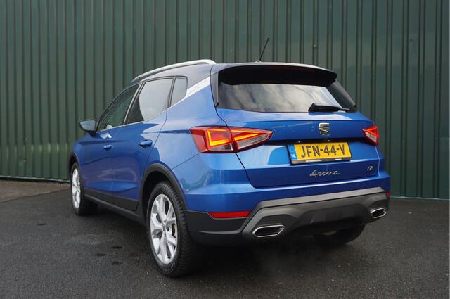 Seat Arona 1.0 EcoTSI FR 116pk Automaat Business + Camera/ Keyless/ Carplay/ LED/ Stoelverwarming/ Nieuwstaat!