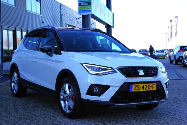 Seat Arona 1.0 TSI 115 PK FR Business Intense, LED, Climate Control, Carplay, Camera