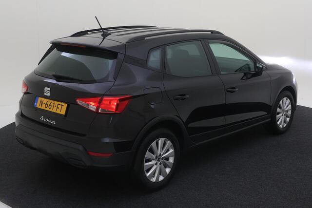 Seat Arona 1.0 TSI Style / PARK. SENSOREN/ CRUISE/ FULL LINK/ LED/ CLIMA/ 16" LMV