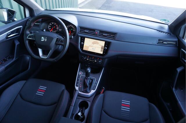 Seat Arona 1.0TSI FR 115pk Automaat + Trekhaak/ LED/ Camera/ Carplay/ ACC/ Navi Garantie!