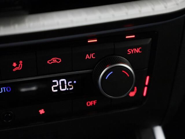 Seat Arona 1.0EcoTSI/115PK FR DSG · Navigatie · Apple Carplay/Android Auto · Stoelverwarming · Garantie tot juli 2026