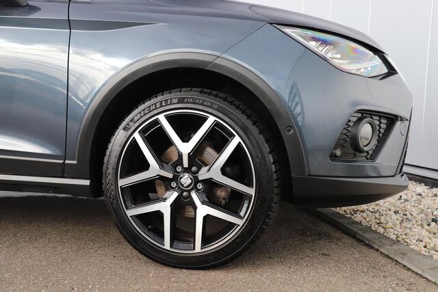 Seat Arona 1.0 TSI FR Business Intense Plus 18 inch LMV Virtual Cockpit Beats Audio Half Leder Full LED Navigatie Achteruitrijcamera Carplay Android Adaptive Cruise Sfeerverlichting