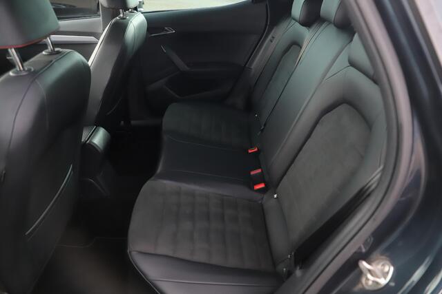 Seat Arona 1.0 TSI FR Business Intense Plus 18 inch LMV Virtual Cockpit Beats Audio Half Leder Full LED Navigatie Achteruitrijcamera Carplay Android Adaptive Cruise Sfeerverlichting