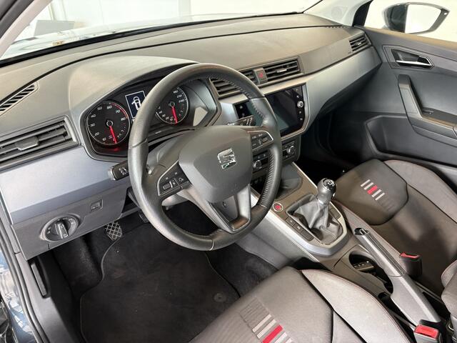 Seat Arona 1.0 TSI Style Business Intense Camera, Carplay