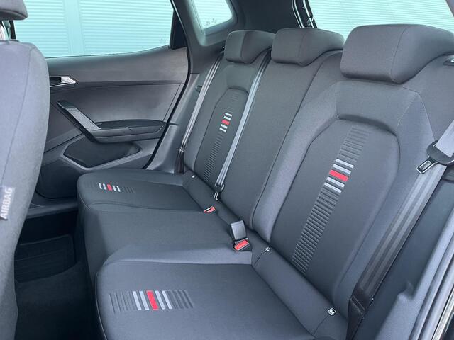 Seat Arona 1.0 TSI FR Business Intense / airco (automatisch) / Apple Carplay/Android Auto / cruise control adaptief /