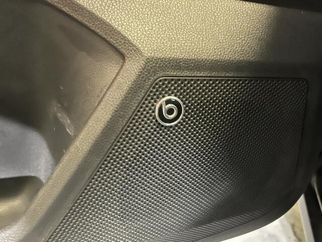 Seat Arona 1.0 TSI FR / AUTOMAAT/ BEATS AUDIO/ ADAPT. CRUISE/ LED/ PARK. SENSOREN + CAMERA/ FULL LINK/ NAVI/ DIGITAL DASH/ RIJ-MODI