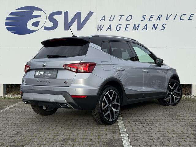 Seat Arona 1.0 TSI FR Business Intense | CarPlay | LED | Camera | Dodehoek | 18 inch