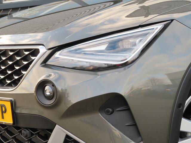 Seat Arona 1.0 EcoTSI Xperience Business Connect | groot navi | camera | adaptive cruise