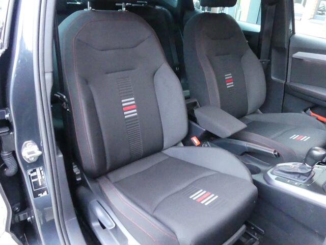 Seat Arona 1.0 TSI FR Business Intense / Trekhaak