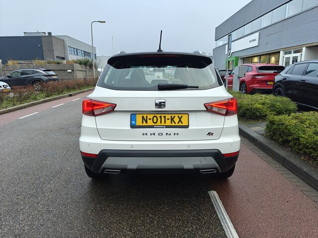 Seat Arona 1.0 TSI FR / Carplay / FR / 17" lm velgen