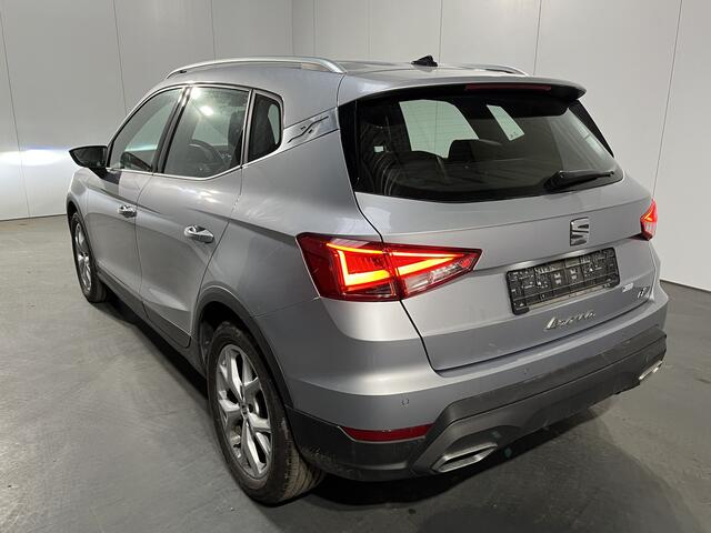 Seat Arona 1.0 TSI FR / AUTOMAAT/ FULL LINK/ PARKEER SENSOREN/ CRUISE CONTROL/ NAVI/ DIGITAL DASH/ LANE-ASSIST/ DAB/ CLIMA/ LED/ ISOFIX/ 17'' LMV