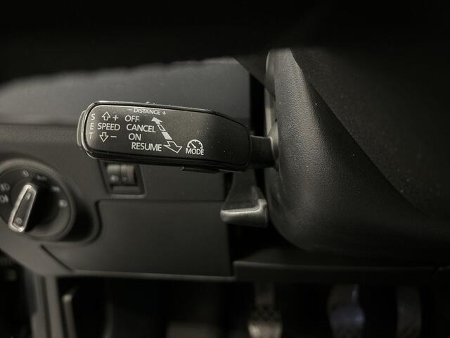 Seat Arona 1.0 TSI 95pk Style Business Intense · Camera · Apple/Android Car Play · Trekhaak · Stoelverwarming · P-Sensoren · Keyless · Navigatie · 16'' Inch ·