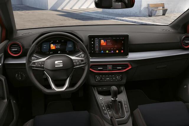 Seat IBIZA 1.0 EcoTSI FR / Parkeersensoren voor en achter / Verwarmbare Voorstoelen / Cruise Control