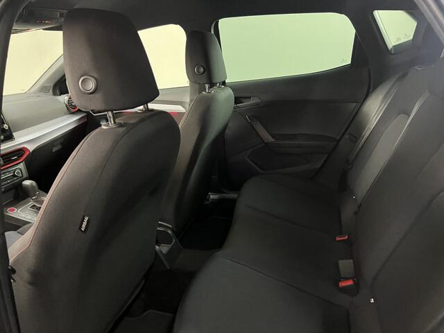 Seat IBIZA 1.0 EcoTSI FR 115 PK DSG Carplay / 18" / Camera / PDC / Stoelverw.