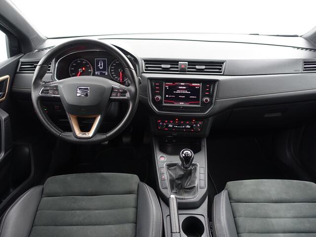 Seat IBIZA 1.0 TSI Excellence Alcantara Interieur, CarPlay, Sfeerverlichting, Front Assist, Keyless, Stoelverwarming