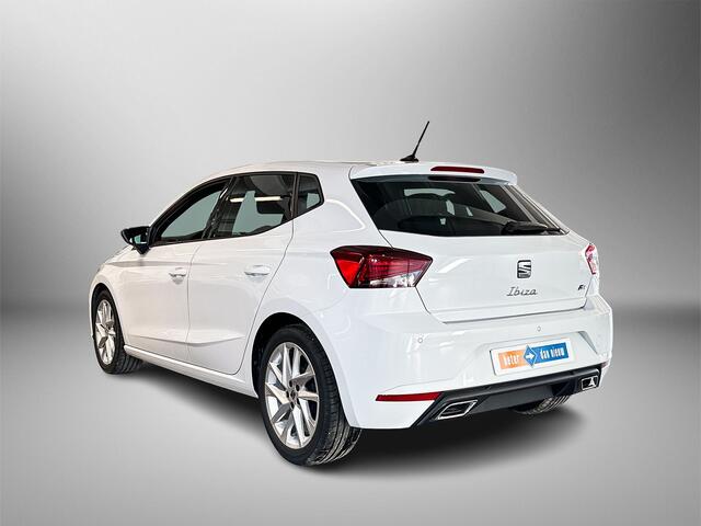 Seat IBIZA 1.0 95pk EcoTSI FR / Parkeersensoren voor en achter / Donker getinte ruiten achter / Apple CarPlay & Android Auto