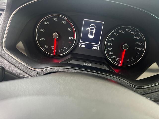 Seat IBIZA 1.0 TSI FR B.Intense Navi Cruise Apple Car Play LM 16 Sport