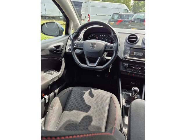 Seat IBIZA 1.0 EcoTSI FR Connect met Apple Carplay/Android Auto!