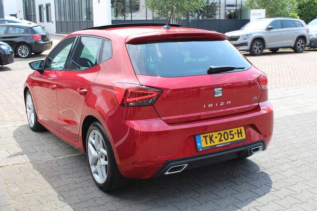 Seat IBIZA 1.0 TSI FR Night Pakket Panoramadak Led Navi Camera Beats sound ACC Stoelvw