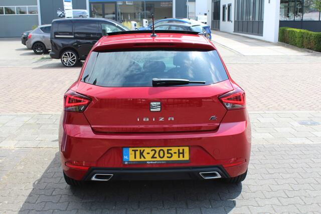 Seat IBIZA 1.0 TSI FR Night Pakket Panoramadak Led Navi Camera Beats sound ACC Stoelvw