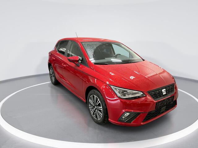 Seat IBIZA 1.0 Tsi 110pk DSG Style · Apple/Android Car Play · Camera · P-Sensoren · Climatronic · ACC · DAB · 16'' Inch ·