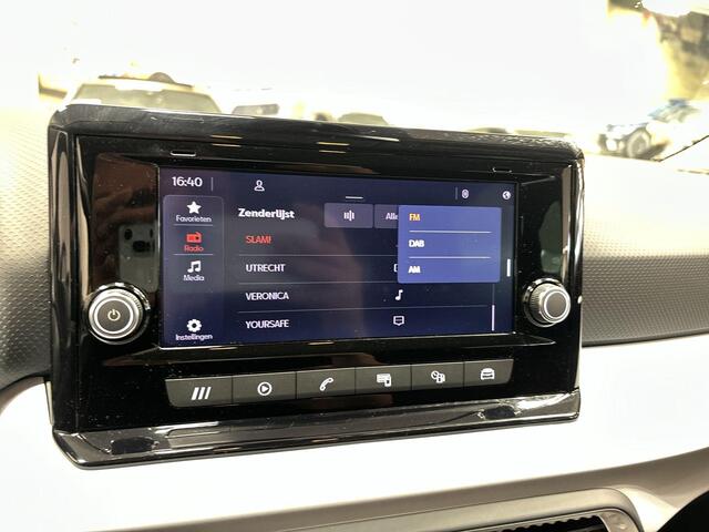 Seat IBIZA 1.0 Tsi 110pk DSG Style · Apple/Android Car Play · Camera · P-Sensoren · Climatronic · ACC · DAB · 16'' Inch ·