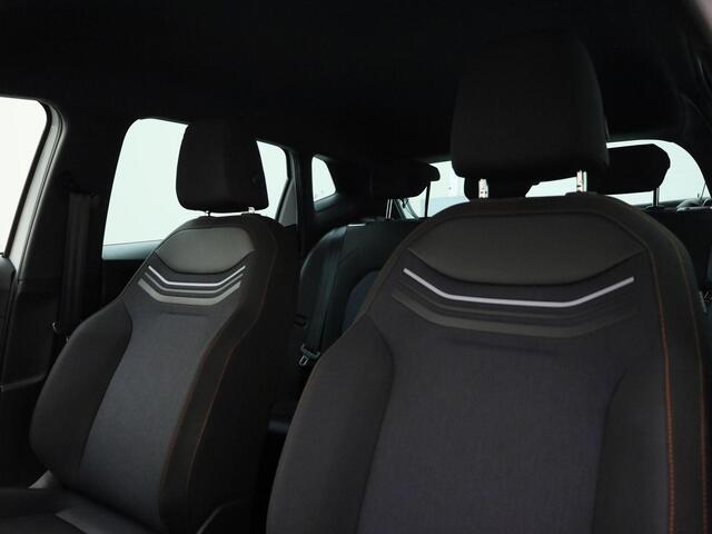 Seat IBIZA 1.0TSI/95PK FR · Navigatie · App connect · Parkeersensoren · Garantie tot mei 2028 of 80000km.