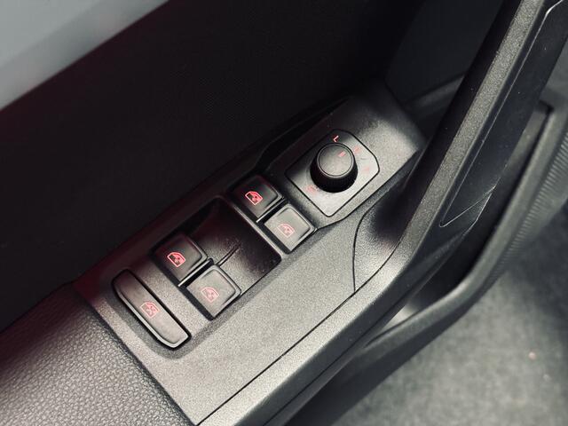 Seat IBIZA 1.0 TSI 110PK FR Plus | Panorama | Camera | Virtual