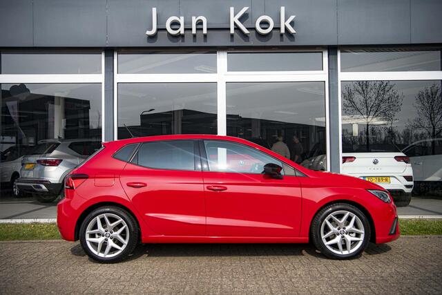 Seat IBIZA 1.0 TSi 110 pk FR Business Intense Plus | Alcantara | Full LED | Stoelverwarming