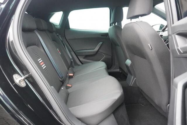 Seat IBIZA 1.0 TSI FR BnsInt. Navigatie | CarPlay | Park. sensoren | Camera