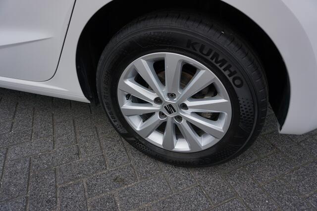 Seat IBIZA 1.0 TSI FR 110PK STYLE - CAMERA - PDC V+A - APPLE CARPLAY/ANDROID - ADAPT. CRUISE- STOELVERWARMING - DAB+ - LANE ASSIST - L.M. VELGEN - PRIVACYGLAS - BLUETOOTH DEALER ONDERHOUDEN - PERFECTE STAAT