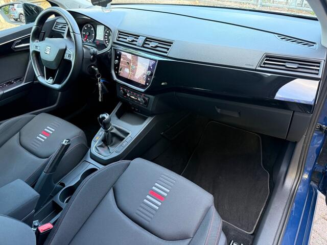Seat IBIZA 1.6 TDI FR Business Intense Navi Carplay Camera LED