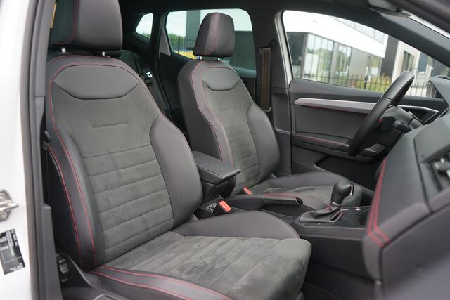 Seat IBIZA 1.0 TSI FR BLACK EDITION DSG 110PK Panodak Alcantara Virtual LED Camera Beats ACC