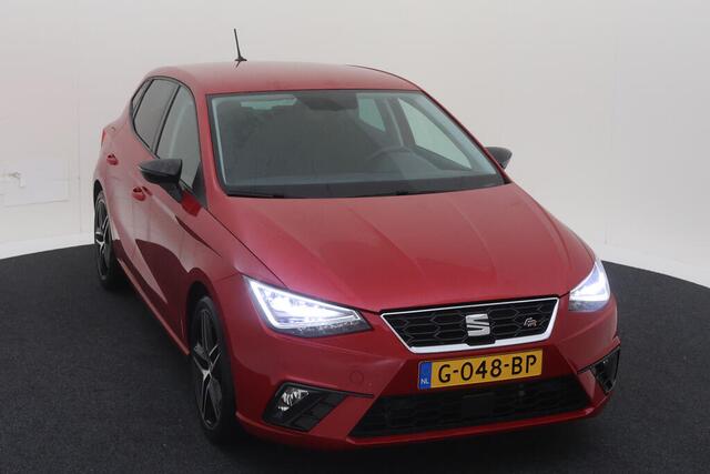 Seat IBIZA 1.0 TSI FR Business Intense / CAMER/ PARK. SENSOREN/ LED/ VIRTUAL COCKPIT/ GETINT GLAS/ NAVI/ CLIMA/ 17" LMV