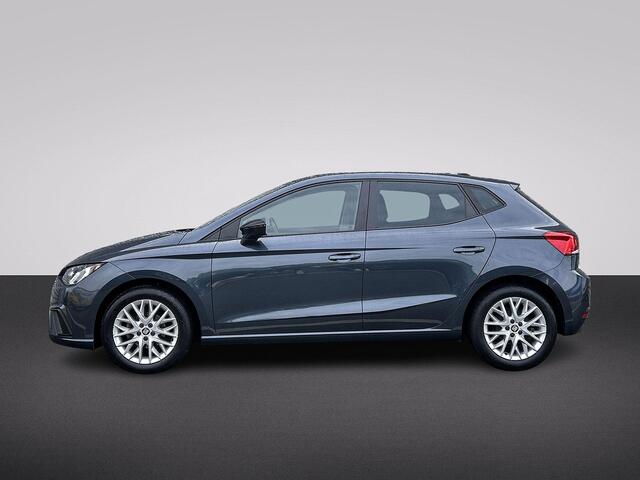 Seat IBIZA 1.0 TSI Style Business Intense 95pk | Parkeercamera | Navigatie | Lichtmetalen velgen | Cruise controle