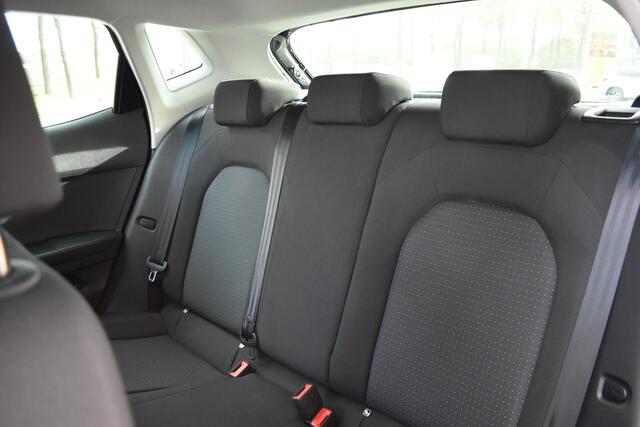 Seat IBIZA 1.0 EcoTSI Style Business Connect Parkeersensoren / Apple- android Carplay /