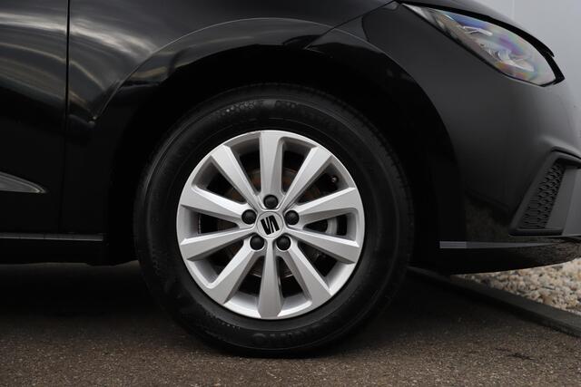 Seat IBIZA 1.0 EcoTSI Style 95PK NAP Full LED Carplay Android Draadloos 15 inch LMV Rijstrooksensor Parkeersensor Climate Cruise Control