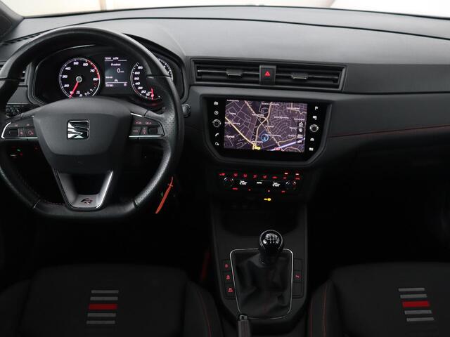 Seat IBIZA 1.0 TSI FR Intense | Trekhaak | Camera | Carplay | Navigatie | Climate control | Parkeerhulp | Cruise control