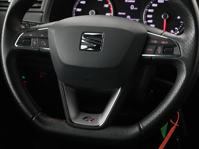 Seat IBIZA 1.0 TSI FR Intense | Trekhaak | Camera | Carplay | Navigatie | Climate control | Parkeerhulp | Cruise control