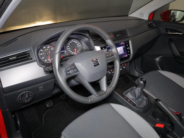 Seat IBIZA 1.0 TSI Style Business Intense 95 pk | Navigatie | Parkeersensoren | Achteruitrijcamera | Autom. airco | Apple Carplay/Android Auto |