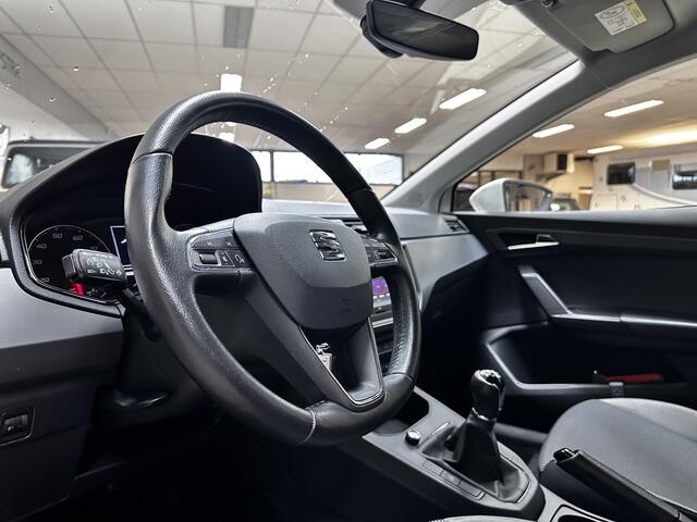 Seat IBIZA 1.0 TSI Style/ Apple + Android/ DAB+/ Clima/ Cruise/ Elek. pakket/ Isofix/ Regensensor/ Bluetooth/ Multi. LEDER. Stuur/ PDC/ Dagrijverl.