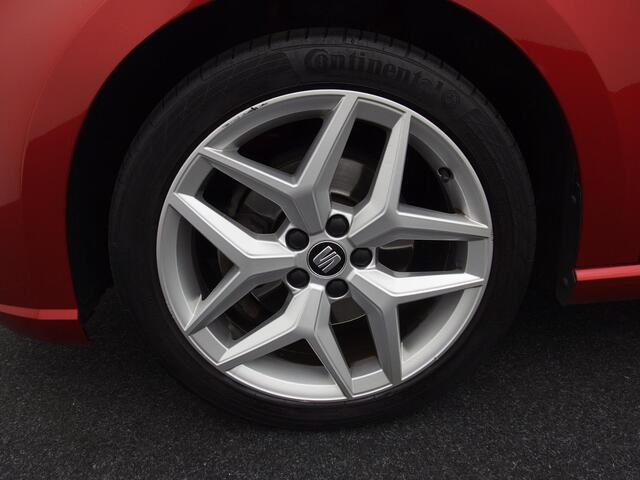 Seat IBIZA 1.0 TSI 116PK FR Business Intense BEATS AUDIO / CAMERA / CARPLAY / NAVI / CLIMA / PDC / BLUETOOTH / ACC / NL-AUTO