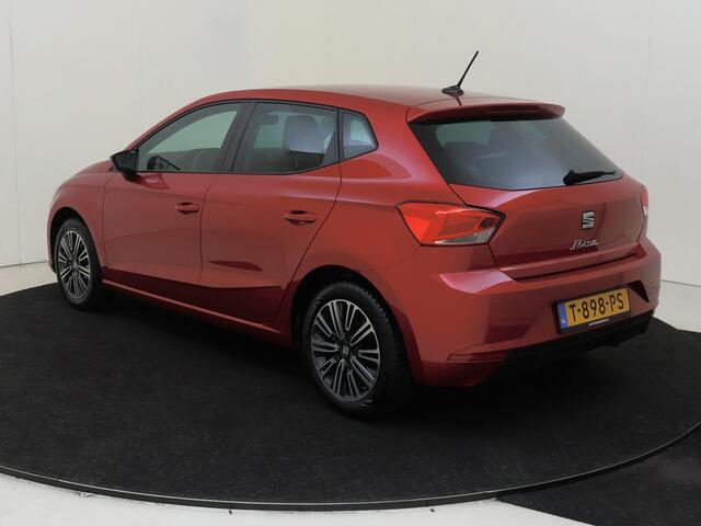 Seat IBIZA 1.0 EcoTSI Style Business Intense | Stoelverwarming | Navigatie | Digital cockpit | Parkeersensoren | CarPlay | Elektrisch inklapbare buitenspiegels | Cruise control | Climate control |
