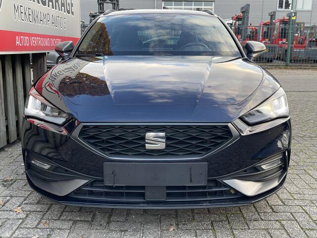 Seat LEON Sportstourer 1.5 eTSI FR Business 17"/Stoel + stuurverwarming/PDC/Apple Carplay & Android Auto/Keyless/Navigatie