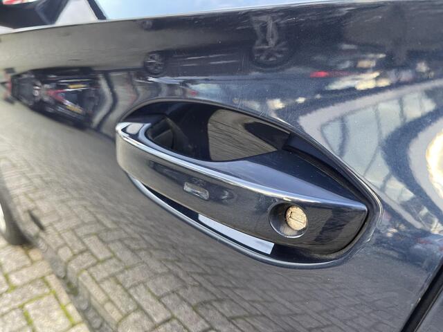 Seat LEON Sportstourer 1.5 eTSI FR Business 17"/Stoel + stuurverwarming/PDC/Apple Carplay & Android Auto/Keyless/Navigatie