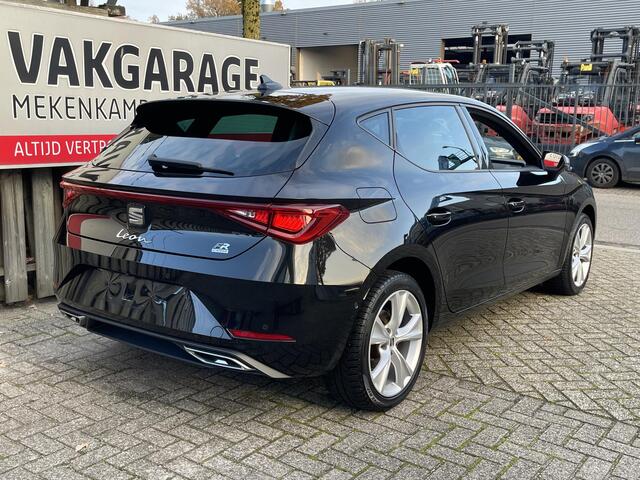 Seat LEON 1.4 TSI eHybrid PHEV FR Business Intense 17"/Stoel + stuurverwarming/Dodehoek/Adaptieve cruise/Keyless/Camera/PDC/Apple Carplay & Android Auto