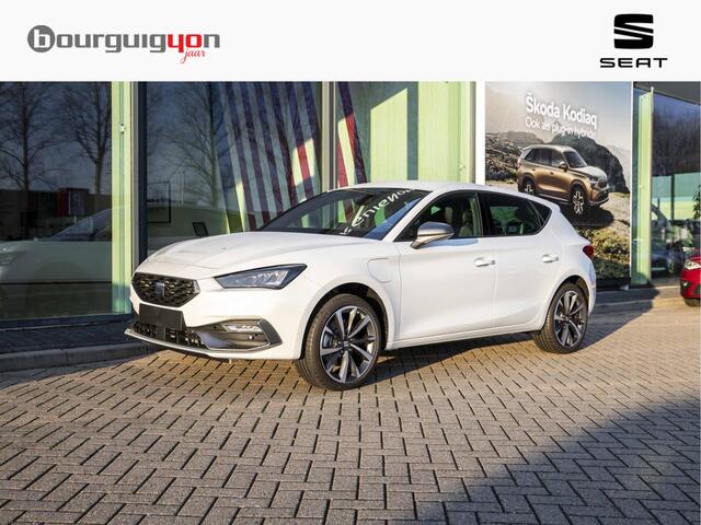 Seat LEON FR PHEV First Edition | 1.5 TSI 204pk | e-Hybrid | Adaptive cruise control | Achteruitrijcamera | Navigatie | Apple carplay / An