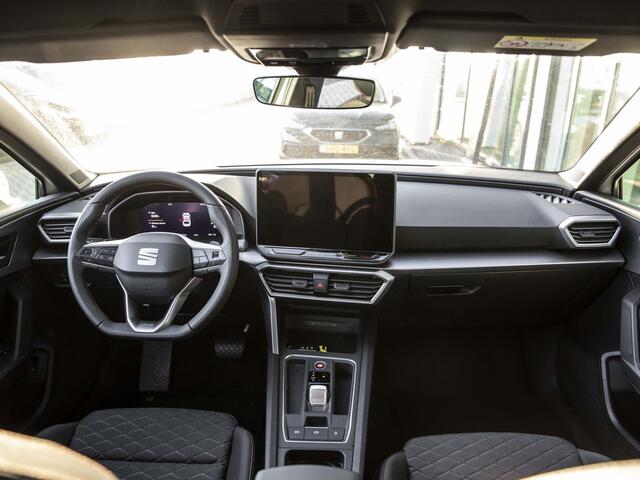 Seat LEON FR PHEV First Edition | 1.5 TSI 204pk | e-Hybrid | Adaptive cruise control | Achteruitrijcamera | Navigatie | Apple carplay / An