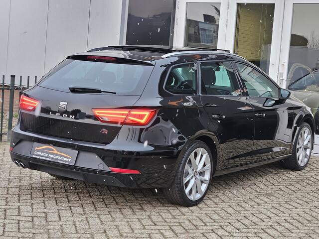 Seat LEON ST 1.4 TSI FR PANORAMADAK|NAVIGATIE|LEDER/ALCANTARA|CRUISE CONTROL|LED KOPLAMPEN|ECC/AIRCO|18 INCH maandag tot vrijdag geopend van 09.00 uur tot 20.00 uur geopend en zaterdag van 09.00 tot 18.00 uur geopend